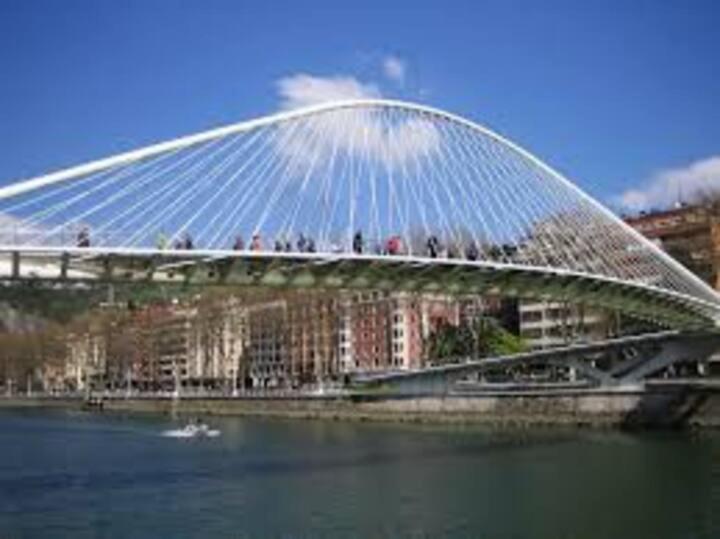 Apartamento Con Garaje Opcional Con 2 Banos Cerca Ayuntamiento Apartment Bilbao Ngoại thất bức ảnh