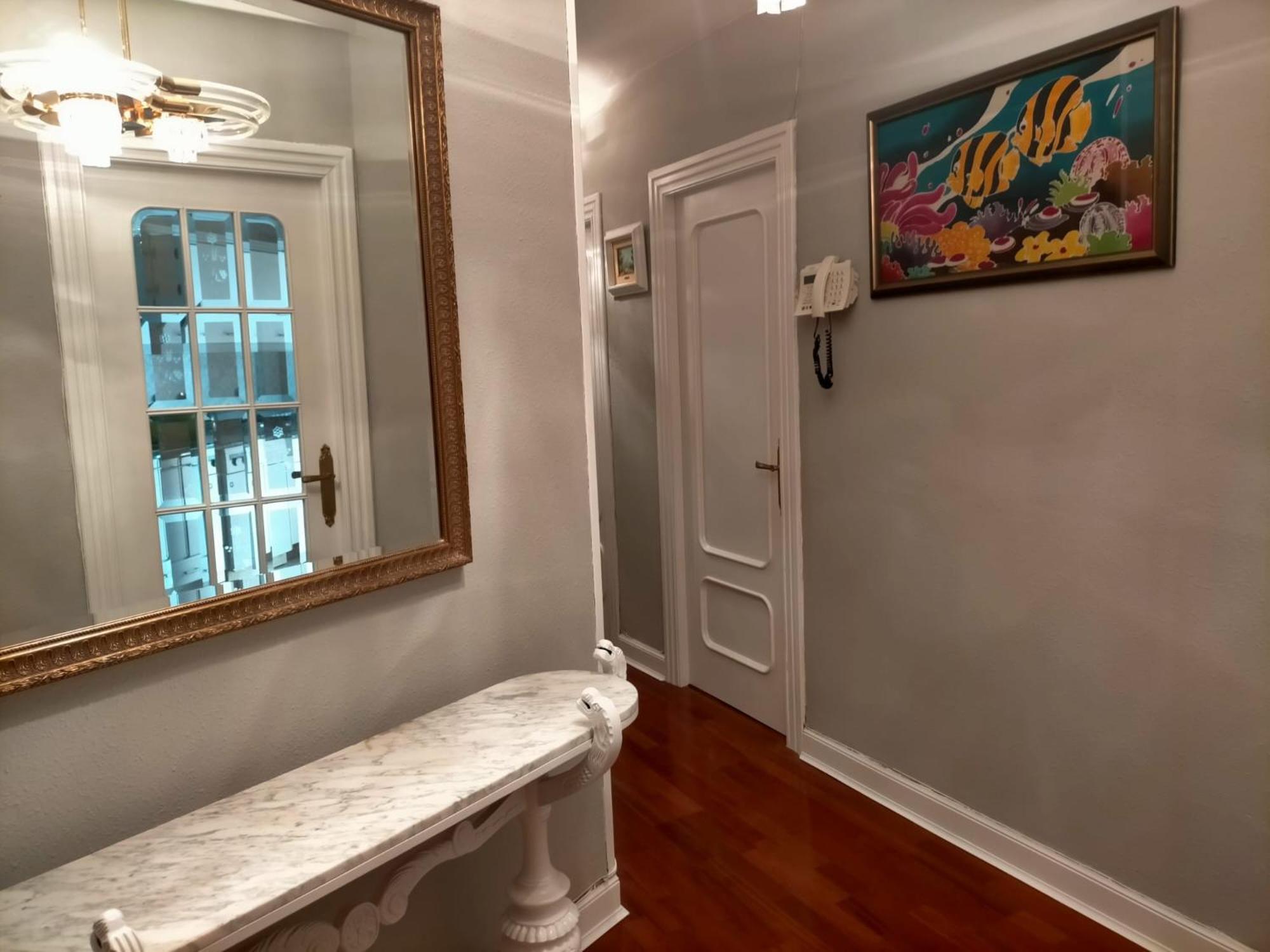 Apartamento Con Garaje Opcional Con 2 Banos Cerca Ayuntamiento Apartment Bilbao Ngoại thất bức ảnh
